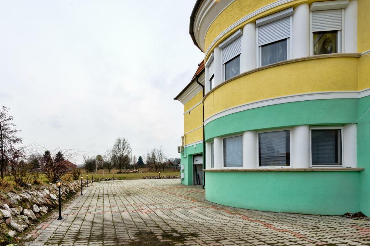 Elite Boutique Villa Oerkeny Orkeny Exteriér fotografie